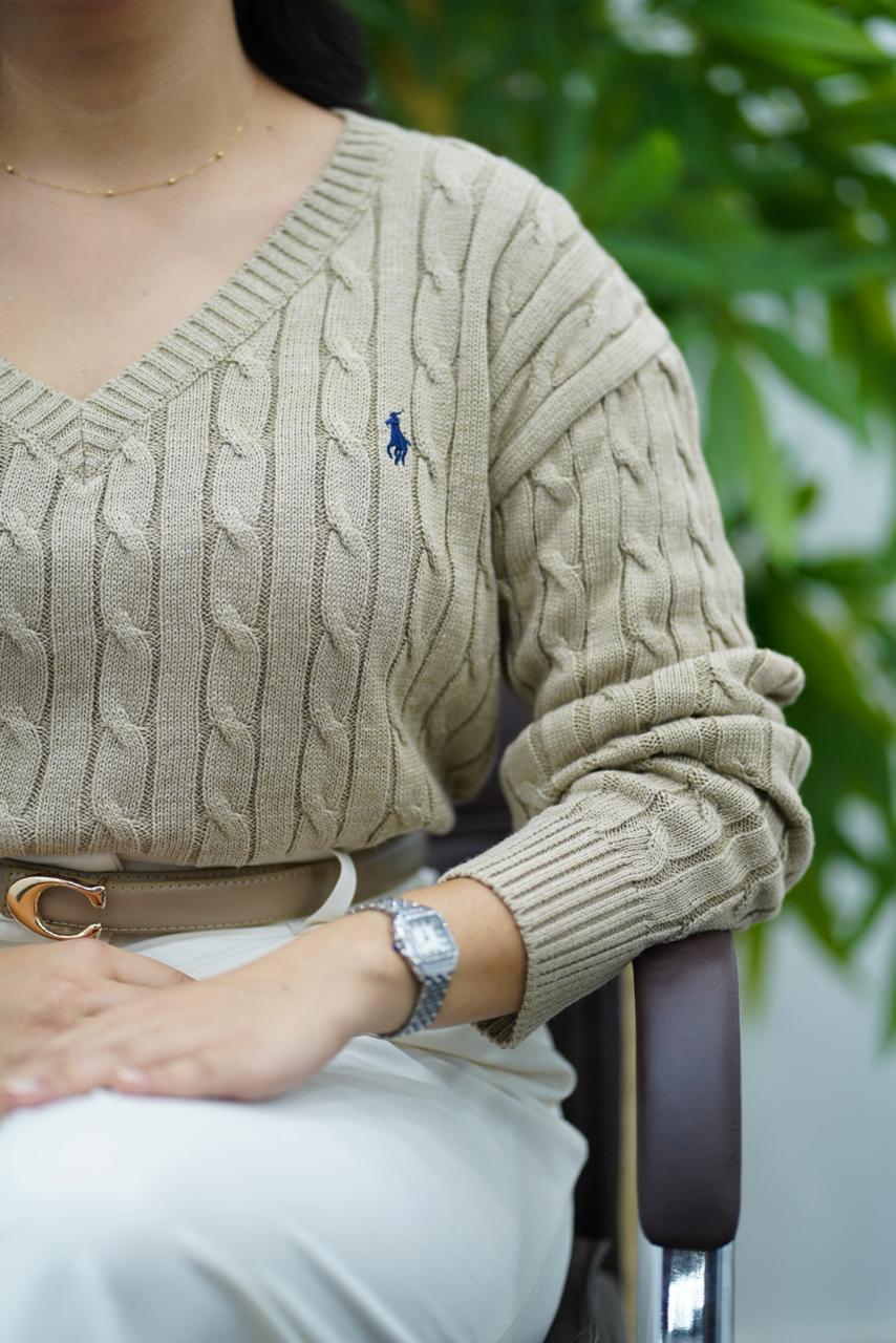 Pulls col V en maille torsadée